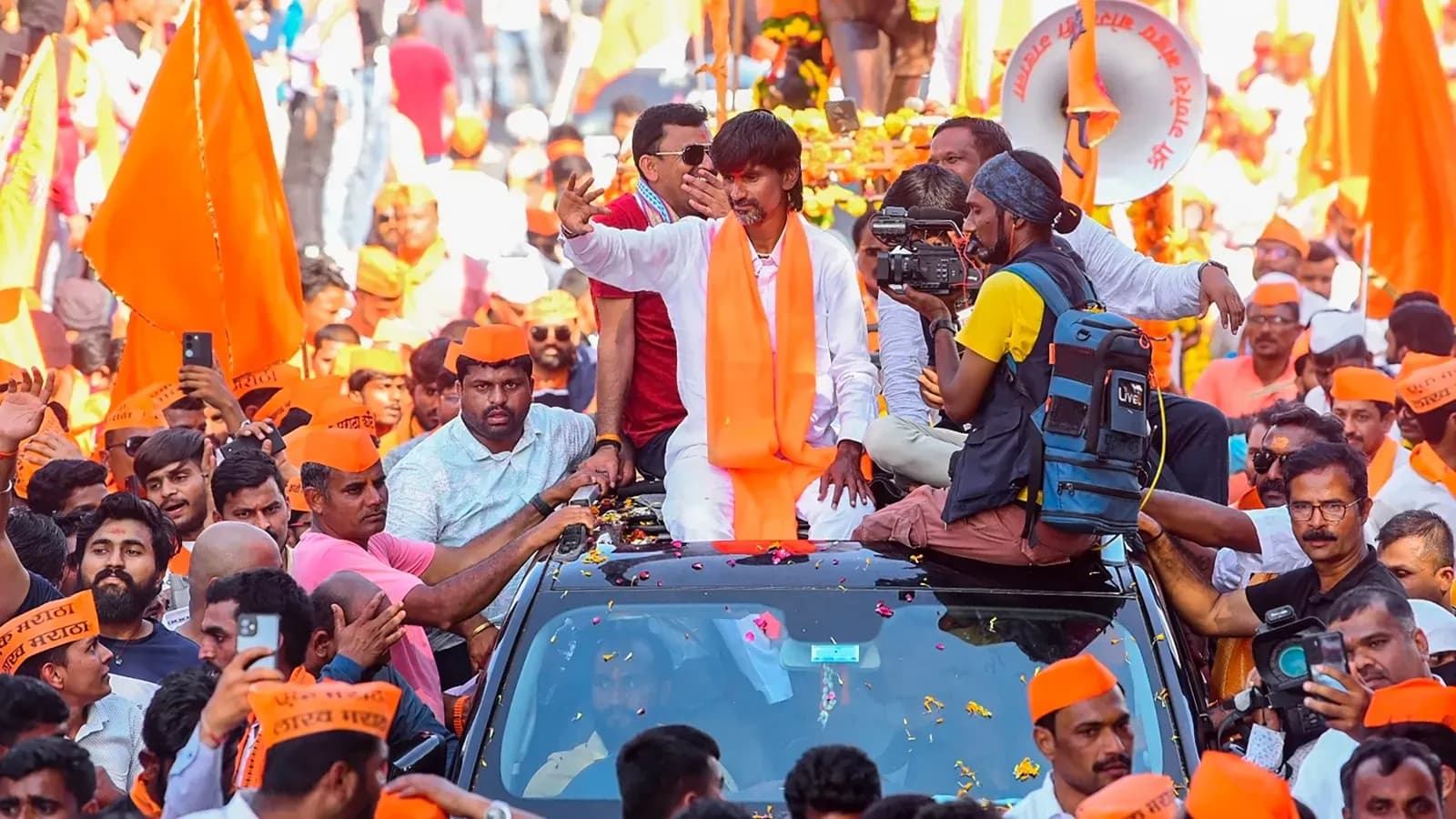 Maharashtra Maratha Reservation Row Intensifies as Manoj Jarange Patil Continues Protest