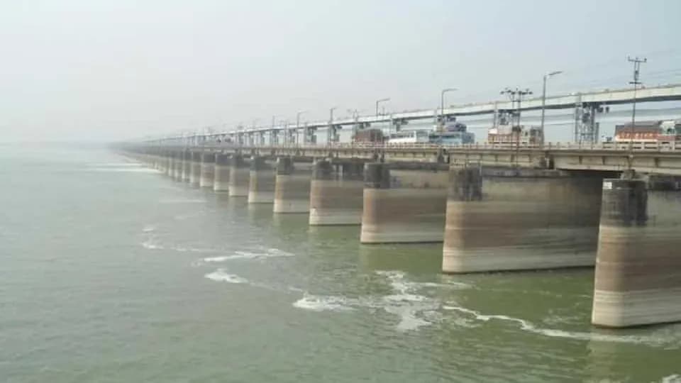 JD(U) Revives Farakka Barrage Campaign as Bihar Flood Politics Intensifies
